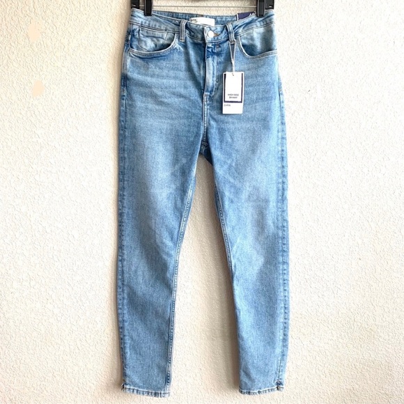 Zara Denim - NWT ZARA High Rise Skinny Basic Denim Jean